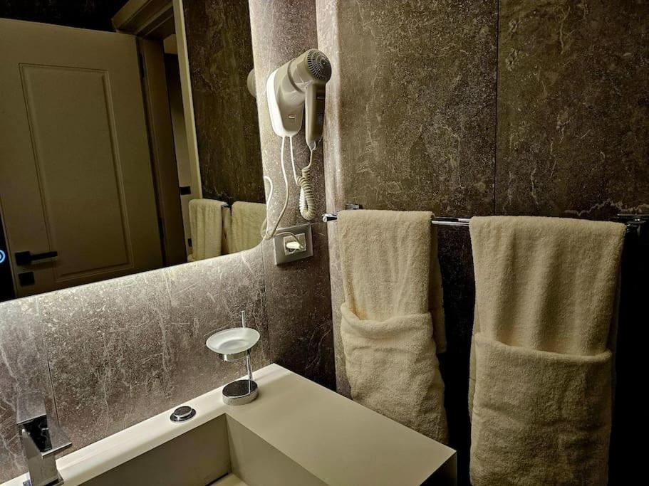Blloku Suites, City Centre,Tirana Exteriör bild